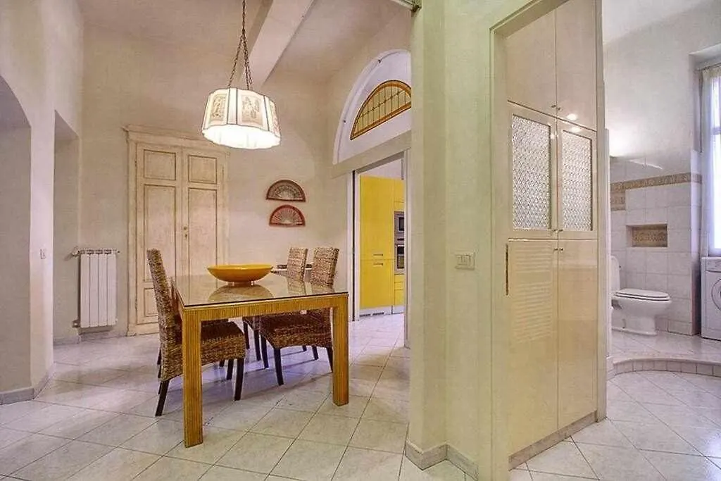 Piazza Repubblica Elegant Apartment Florence